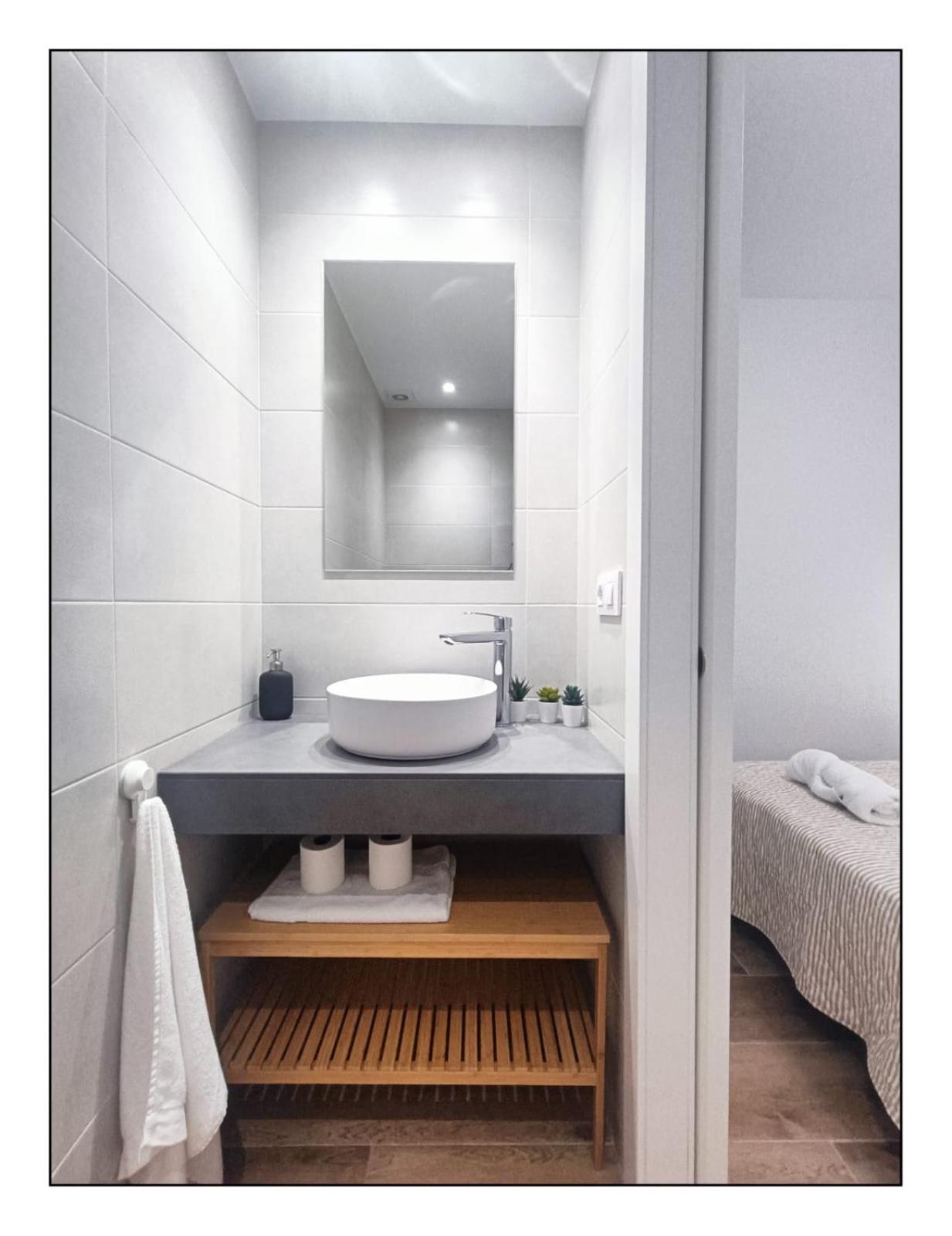 Apartamento - Wifi Free - Piscina - 50 M Playa サロウ エクステリア 写真