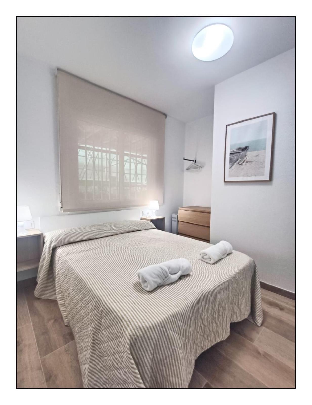 Apartamento - Wifi Free - Piscina - 50 M Playa サロウ エクステリア 写真